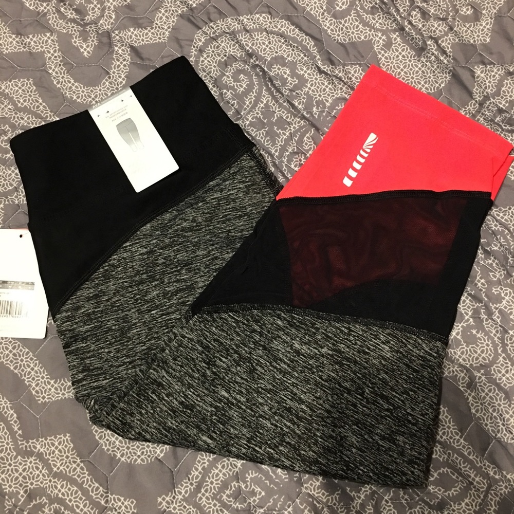 Marika Ava Performance Capri